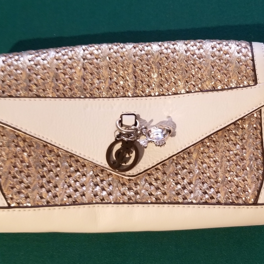 Juicy couture cluch